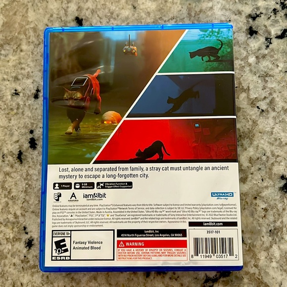 Stray: PS5 - Picture 2 of 3